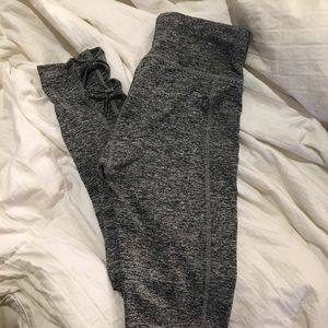 bow leggings